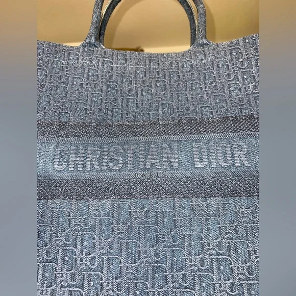DIOR oblique LARGE book tote denim - Picture 3 of 10